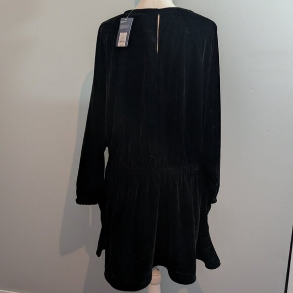 Women's Long Sleeve Velvet Mini A-Line Dress - Universal Thread Black L & XL - Picture 2 of 6